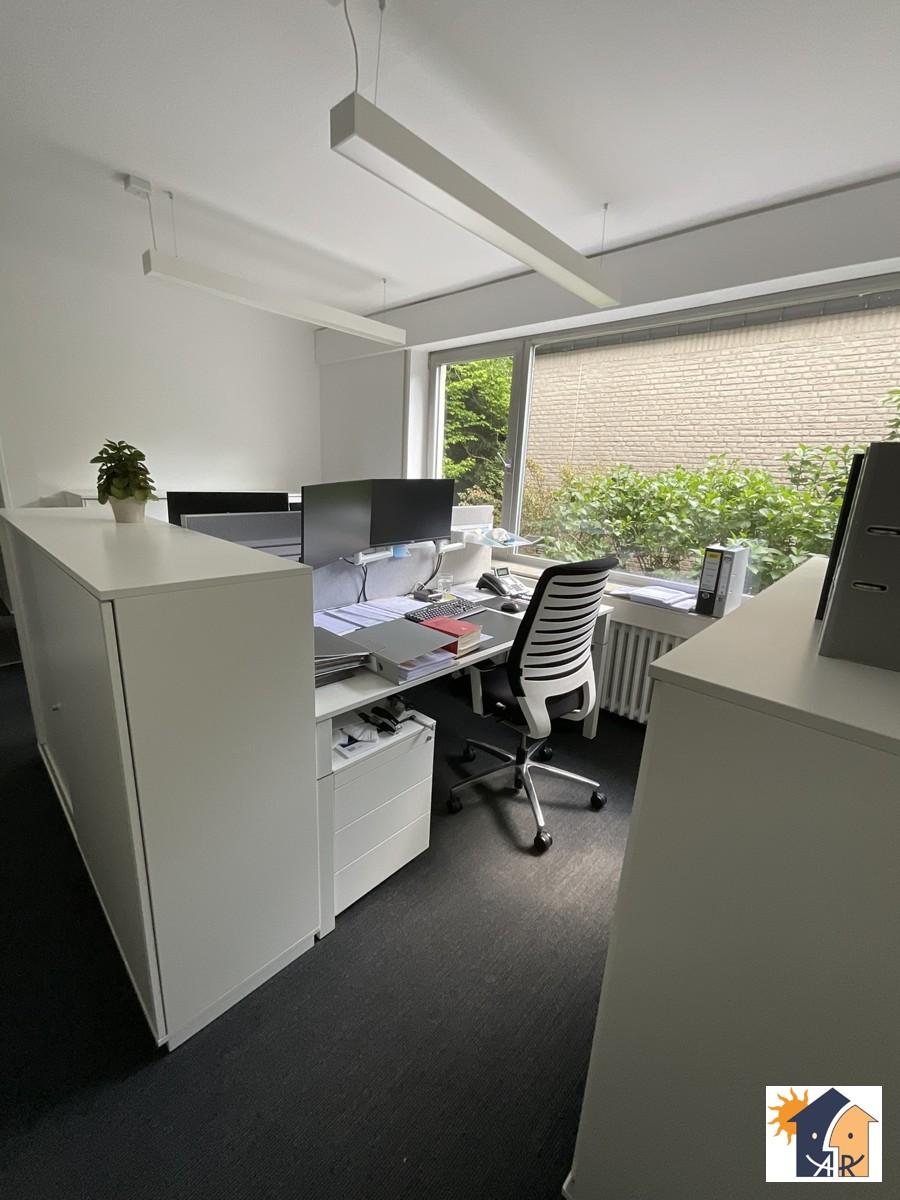 Büro