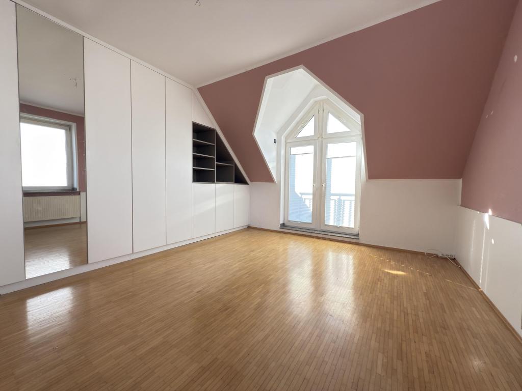 Doppelhaushälfte mit Wintergarten, Kamin, Sauna & schönem Garten zur Miete! - Photo 3