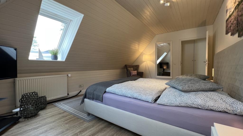 Schlafzimmer OG