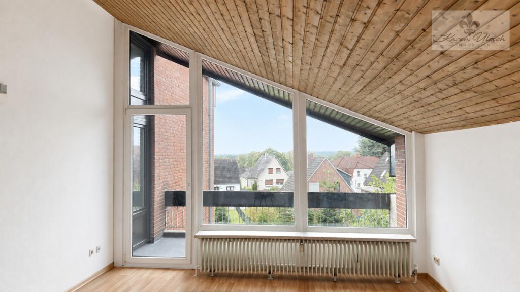 Loft-Maisonette-Wohnung über den Dächern von Fleestedt - Foto 1