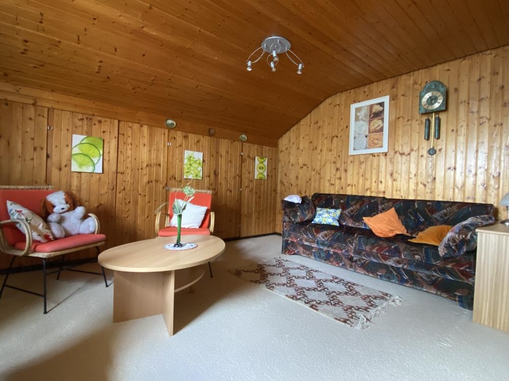 Schlafzimmer DG
