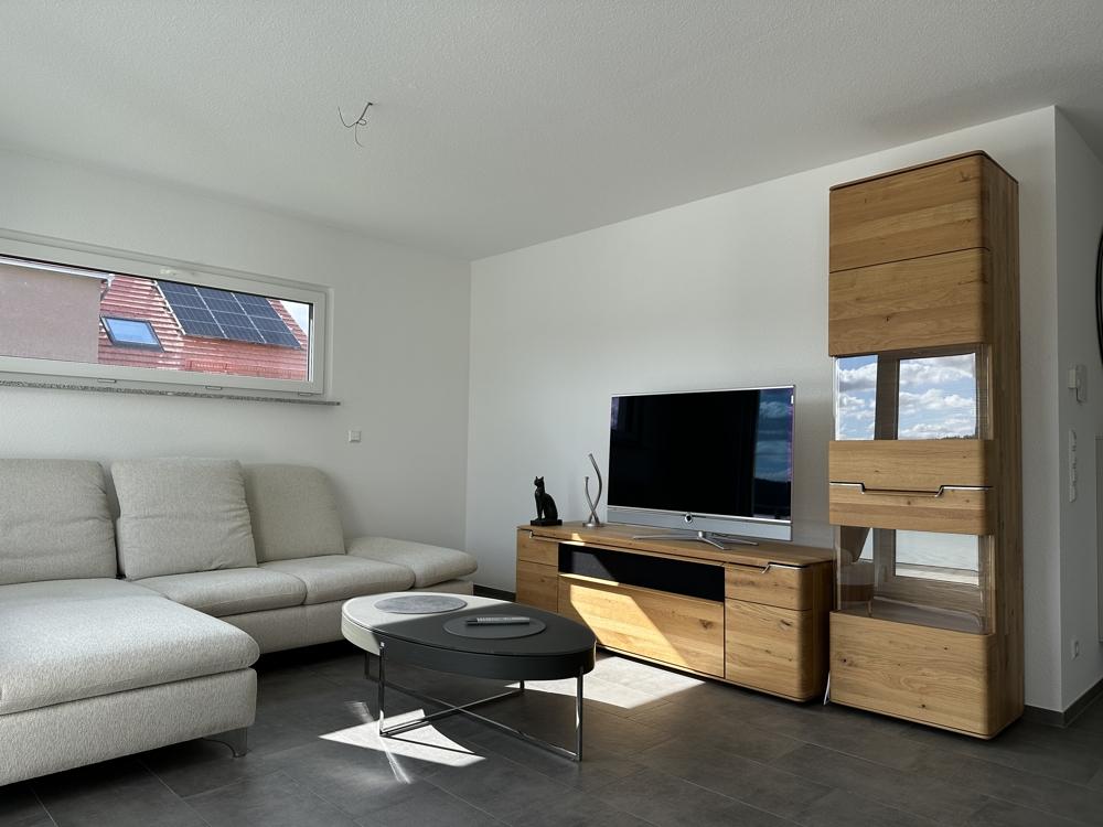 Neubauwohnung in Vöhringen mit Balkon, Tiefgarage und Stellplatz zur Miete - Photo 1