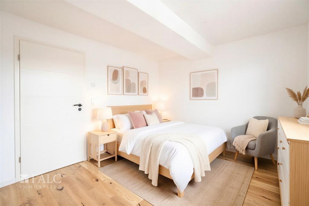 SAARN: Licht, Luft und Loft-Feeling – sanierte 3-Zimmer-Dachgeschosswohnung mit Balkon - Foto 2