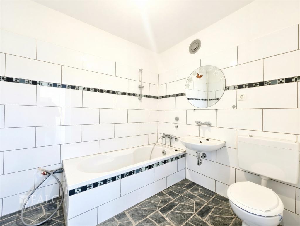 Über den Dächern von Duisburg- Schönes Apartment in luftiger Höhe! - Foto 3