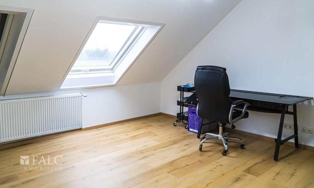 Arbeits-/Kinderzimmer