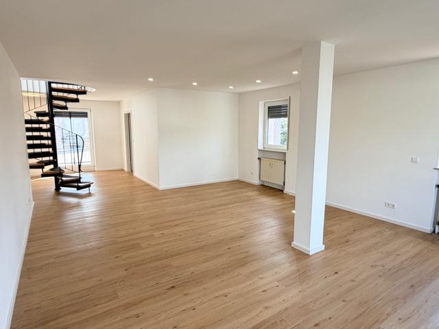 EUPORA® Immobilien: Maisonette Wohnung in der Innenstadt über zwei Etagen in Kirchheimbolanden. - Photo 1