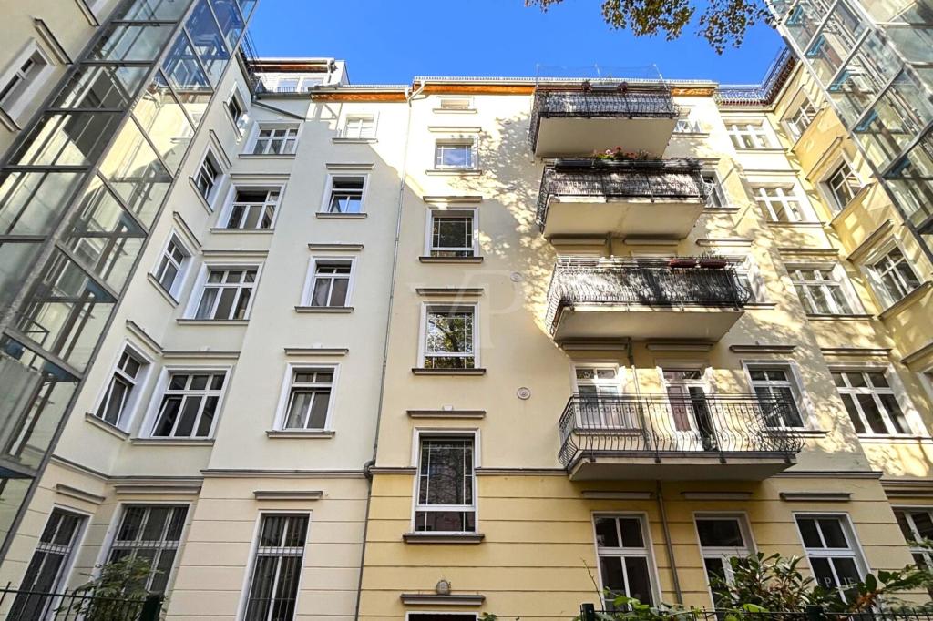 Fassade Seitenflügel