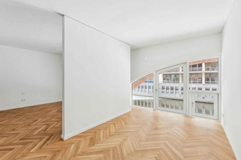 Exklusive 3-Zimmer-Wohnung mit hochwertiger Ausstattung und Wasserblick zum Fleet - Ohne Stellplatz - Photo 1