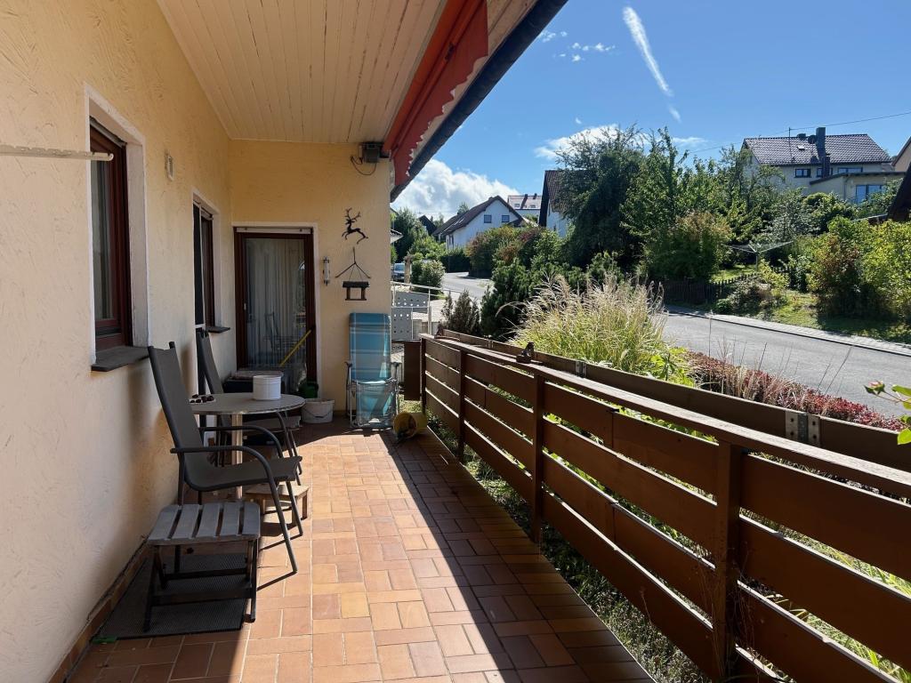 Loggia vor der Tür