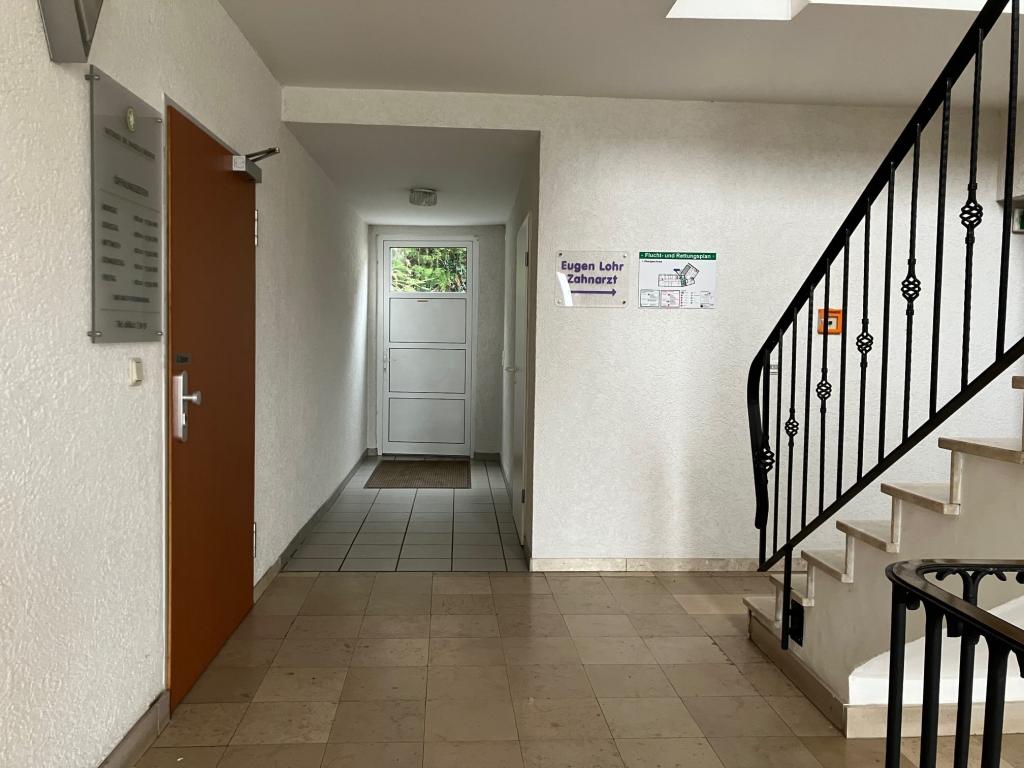 Zugang Büro und Sanitär 1. Etage