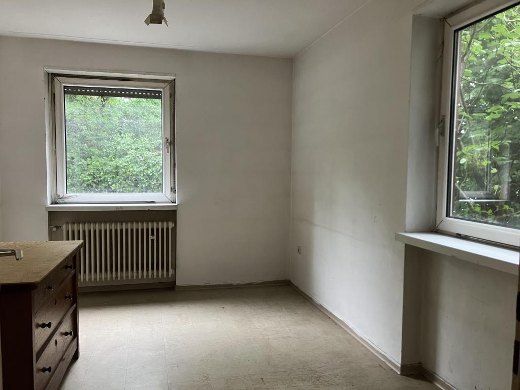 Schlafzimmer 1 UG