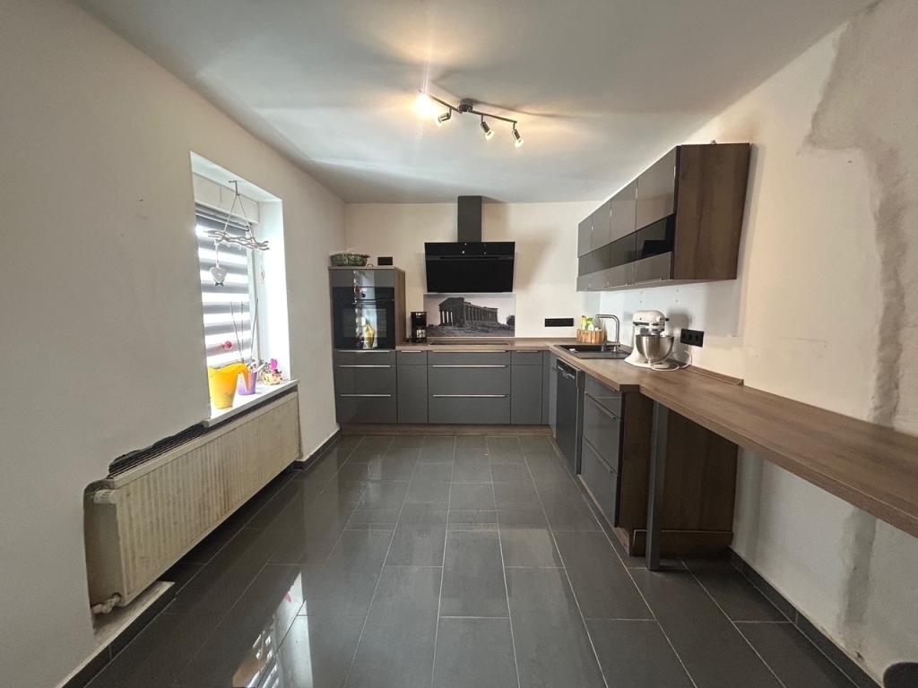 Hauptwohnung: Küche - Obergeschoss