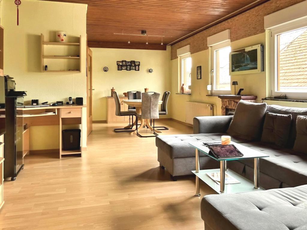 Wohn- und Esszimmer OG