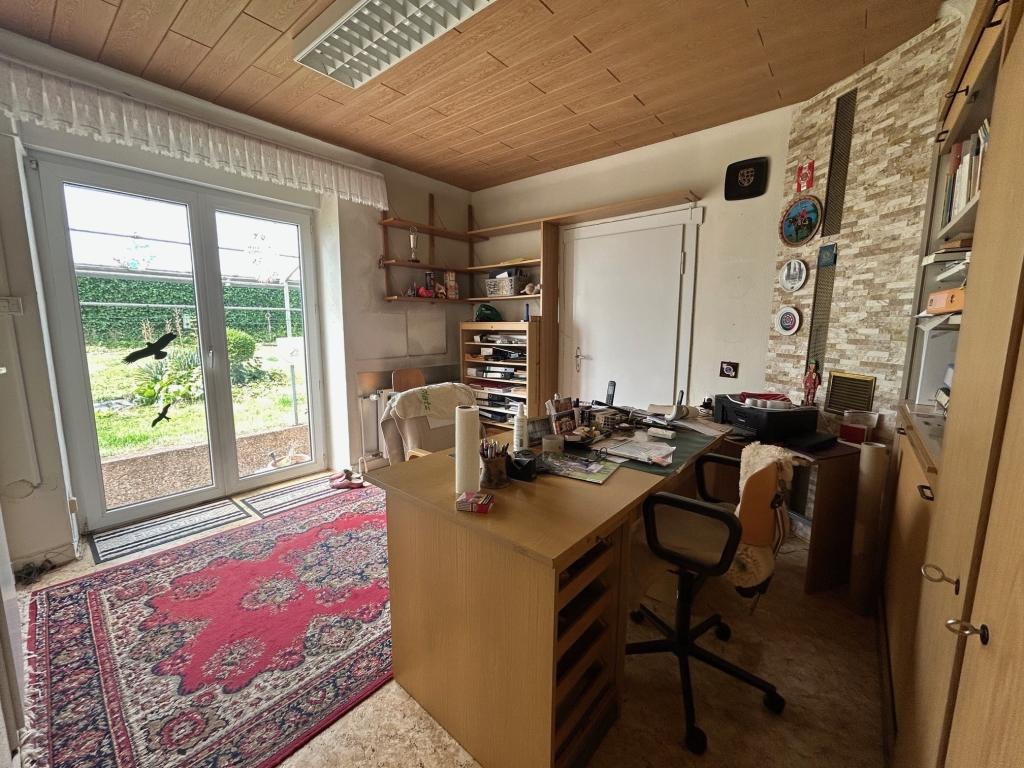Arbeitszimmer EG