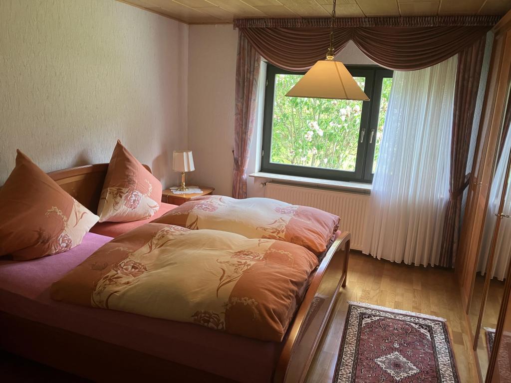 Schlafzimmer 1. OG