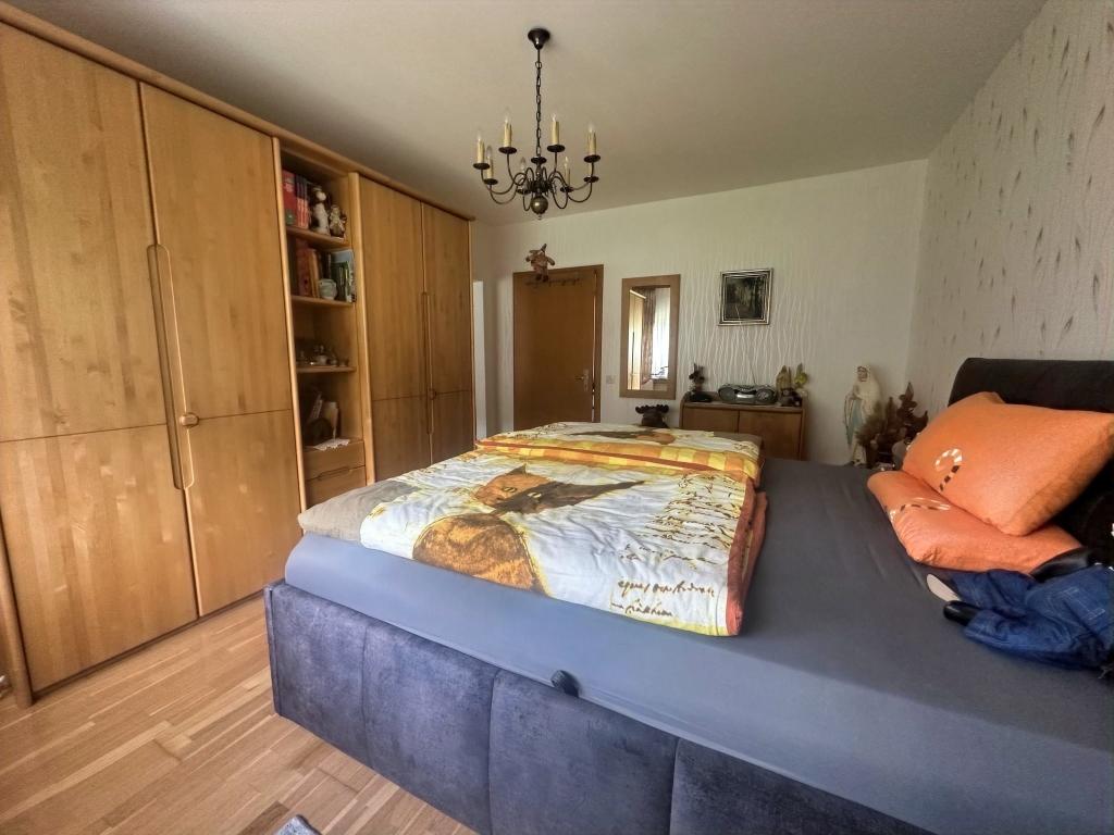 Schlafzimmer 2 OG