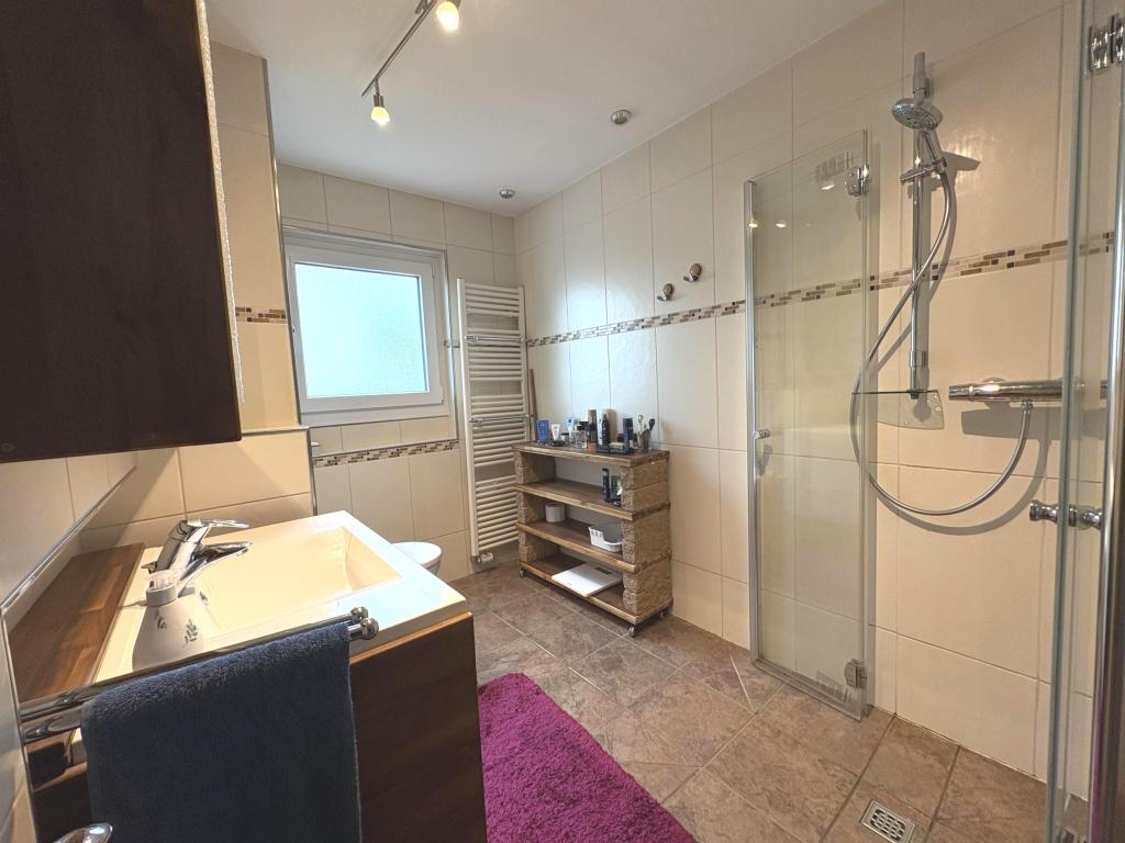 Badezimmer 2. OG