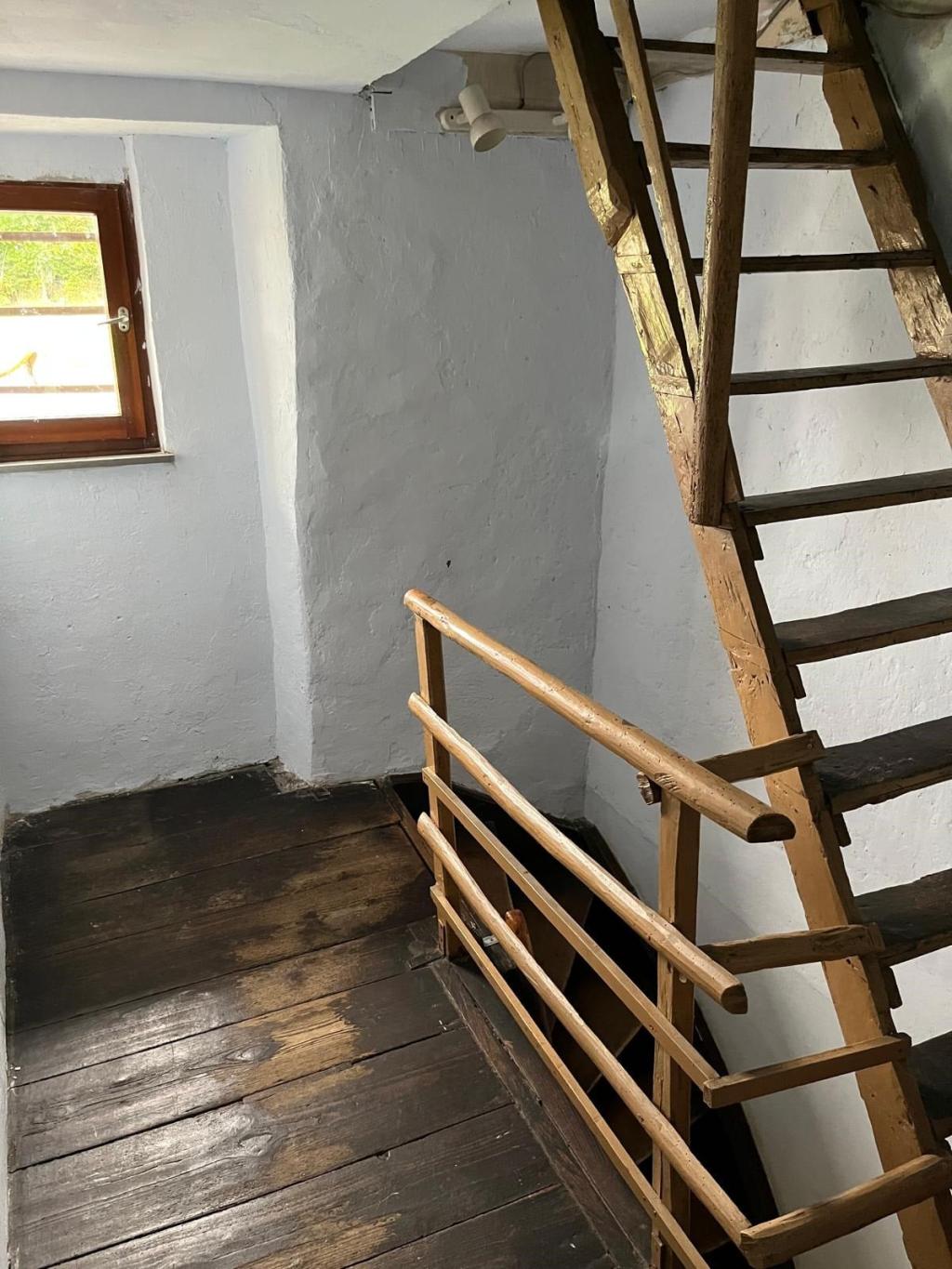 Flur/Treppenhaus im OG