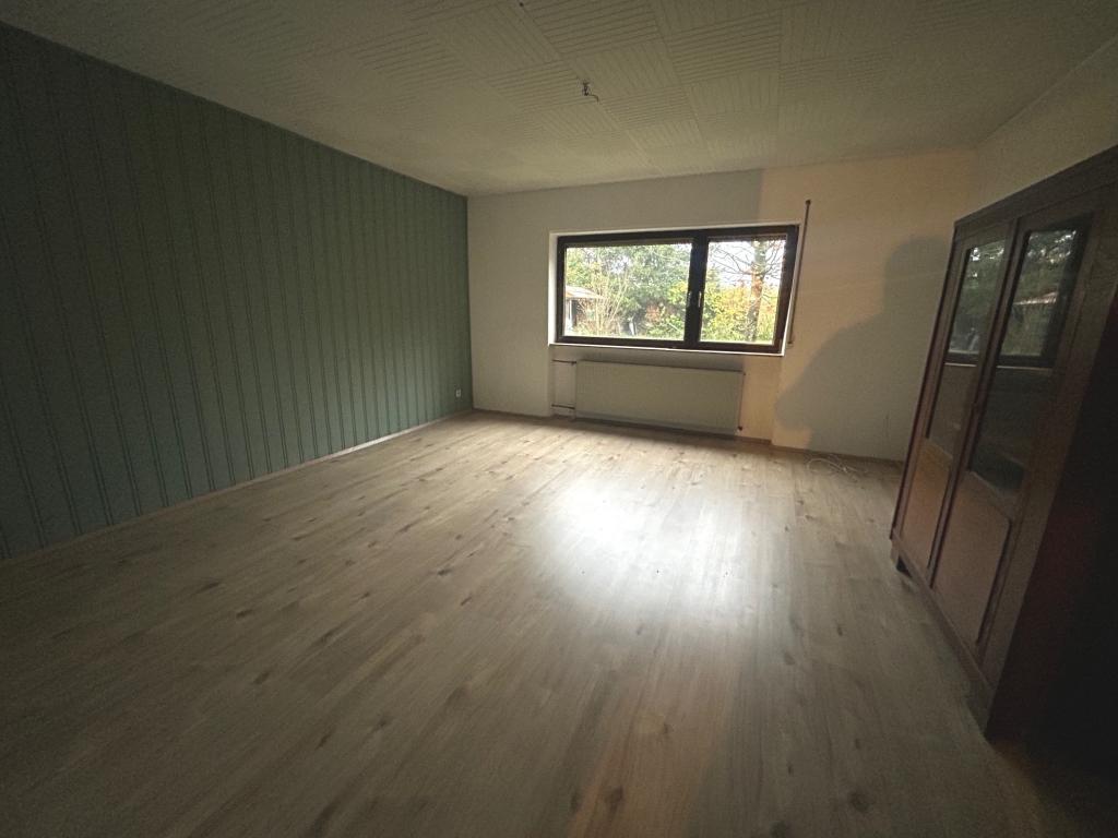 Wohn-Esszimmer ELW UG