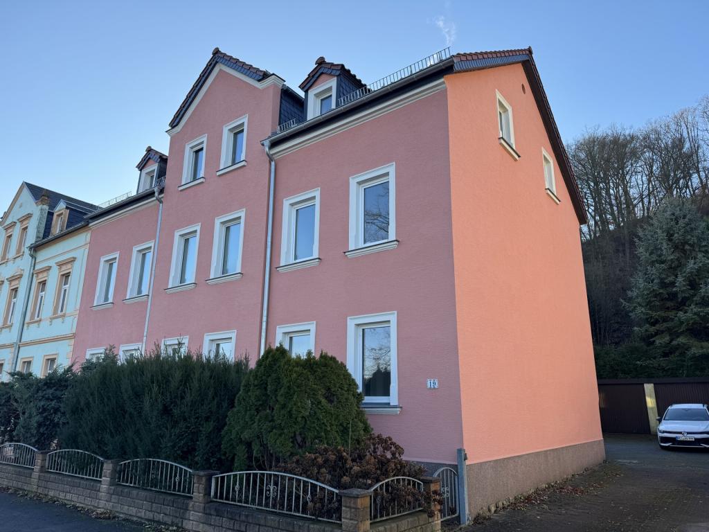 Erstbezug nach Sanierung! Attraktive Familienwohnung mit Terrasse, Garage und Gartenbereich - Photo 5