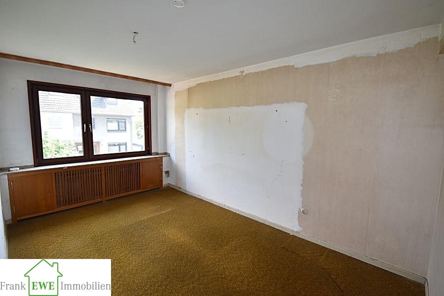 Kinderzimmer 2, Einfamilienhaus mit Garage, Kauf in Düsseldorf Hassels, Frank Ewe Immobilienmakler