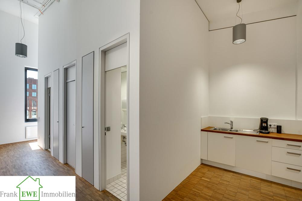 Showroom Büroräume, Medienhafen Düsseldorf,Frank Ewe Immobilienmakler 