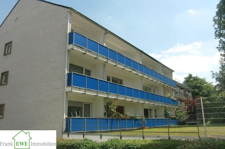 Rückansicht, Appartement mit Küche und Balkon zum Kauf in Düsseldorf Holthausen, Frank Ewe Immobiienmakler