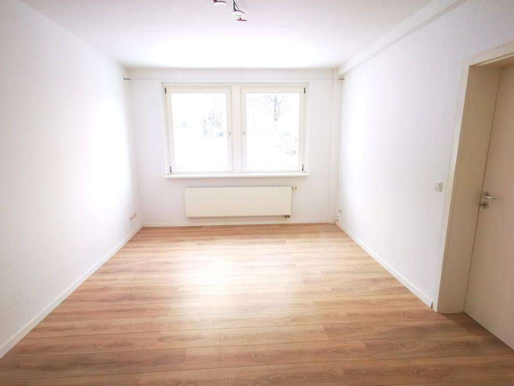 2-Zimmer-Wohlfühlwohnung mit EBK und Tageslichtbad - Foto 2