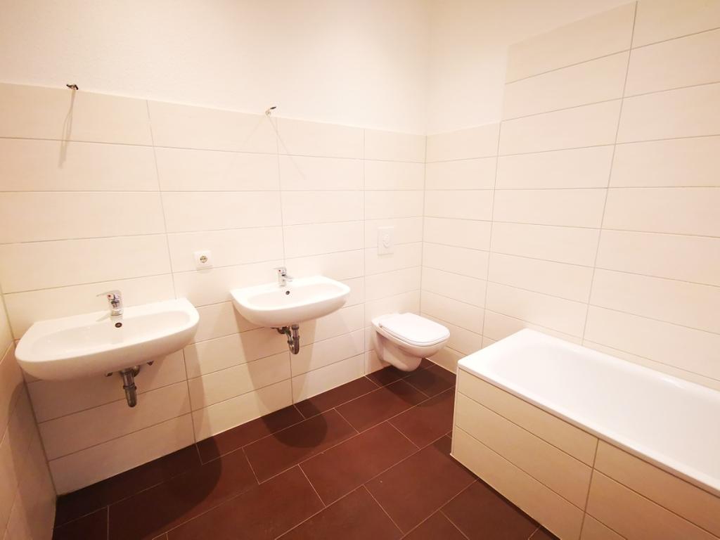 Charmante 4-Zimmer-Wohnung mit Balkon in Chemnitz - Foto 4