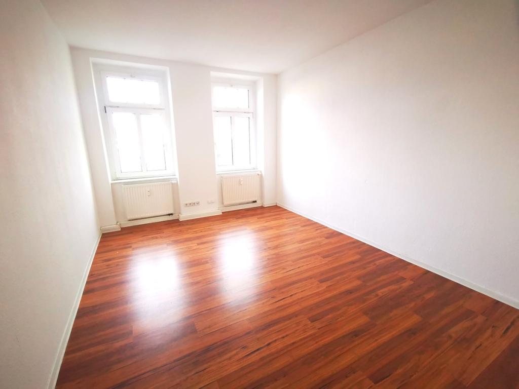 Charmante 4-Zimmer-Wohnung mit Balkon in Chemnitz - Foto 1