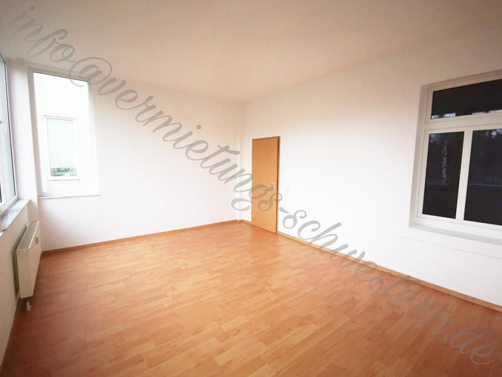 3 Zimmer- besonderes geschnittene Altbauwohnung in ruhiger Lage mit viel Platz - Foto 3