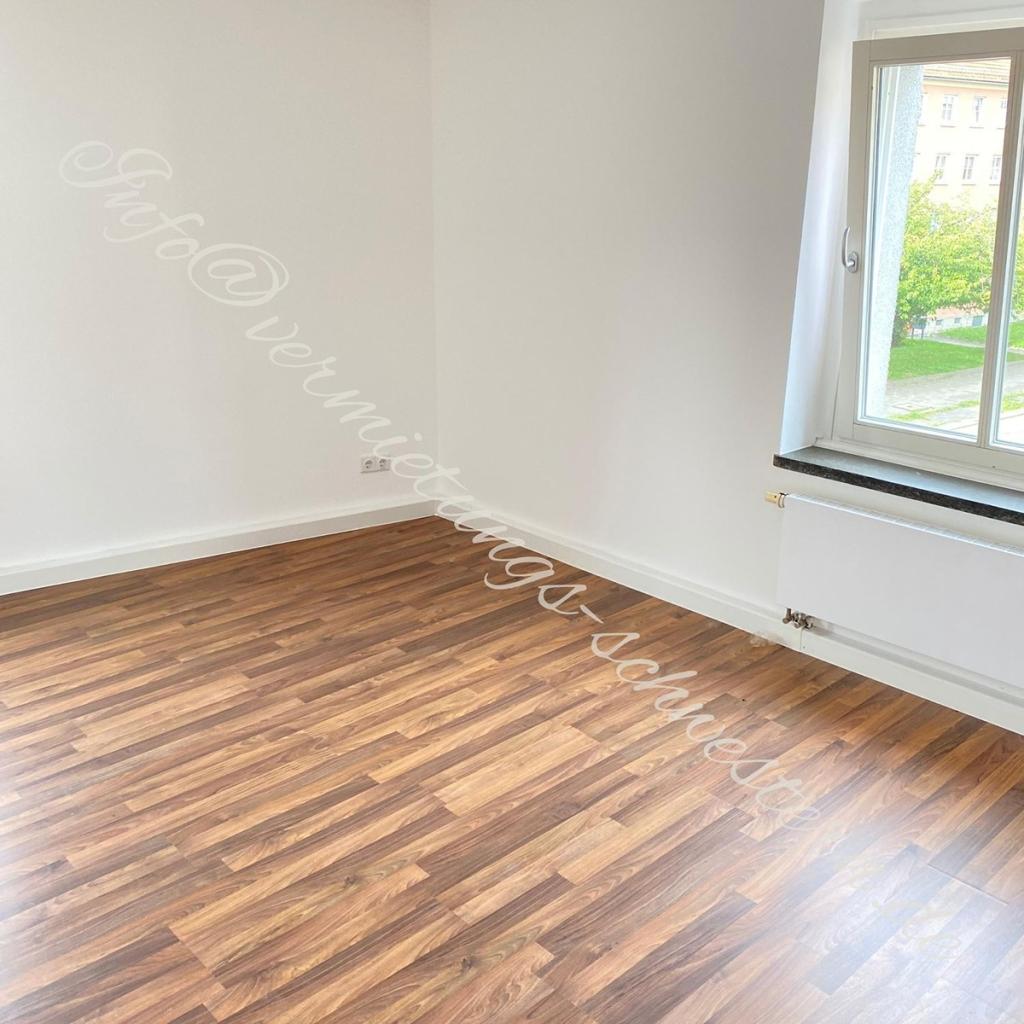 inkl. KÜCHE -helle, zentral gelegene, 2- Zimmer Wohnung in Chemnitz - Foto 3