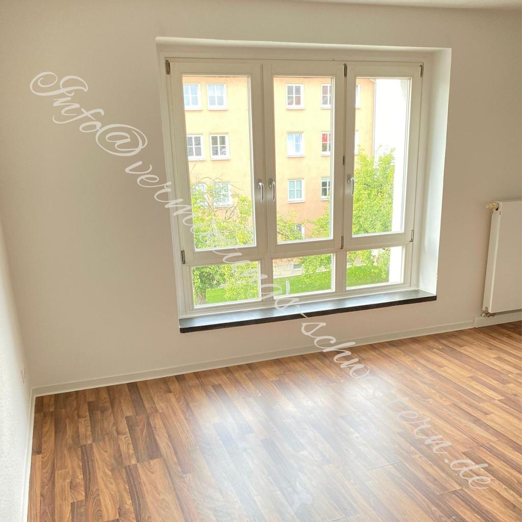 inkl. KÜCHE -helle, zentral gelegene, 2- Zimmer Wohnung in Chemnitz - Foto 1