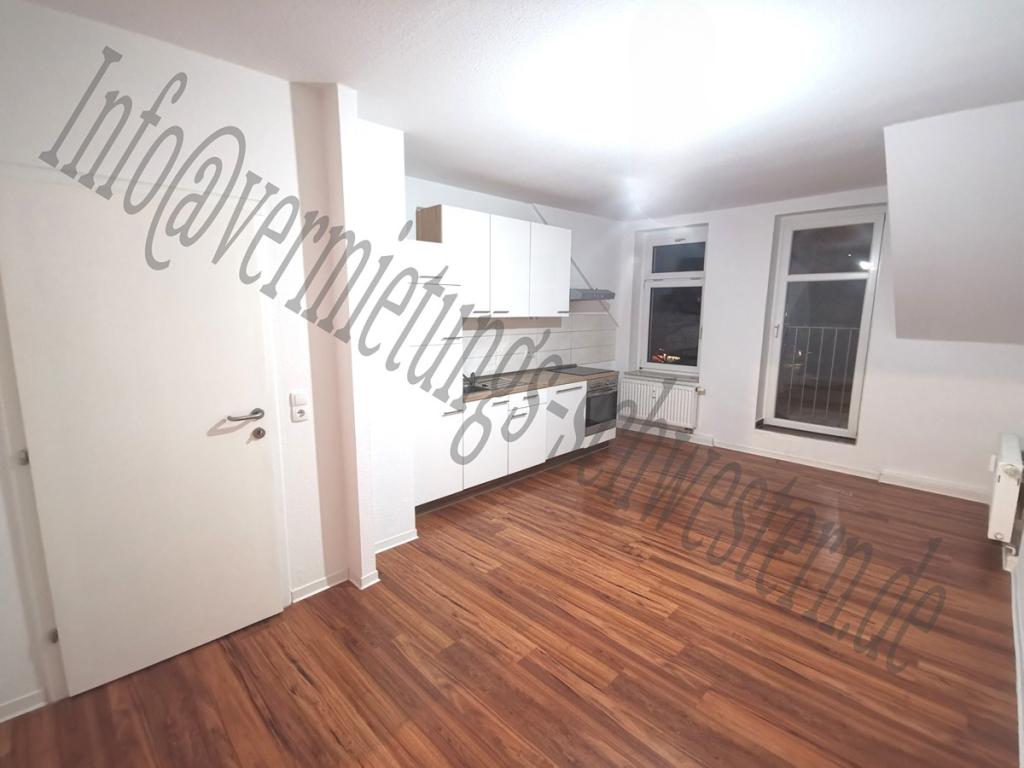 EBK!!! besondere 3 Zimmer Whg, große Küche und viel Platz zum Leben in zentraler Lage von Chemnitz - Foto 1