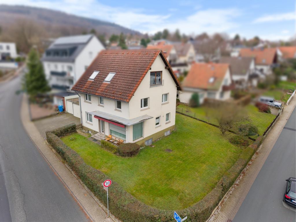Außenansicht samt Garten