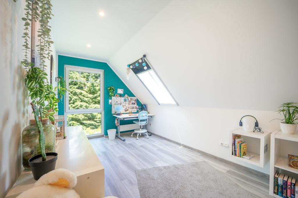 Schlafzimmer 2