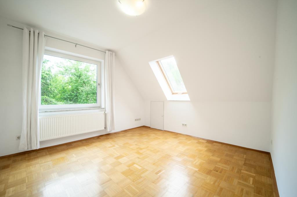 Schlafzimmer 3, OG
