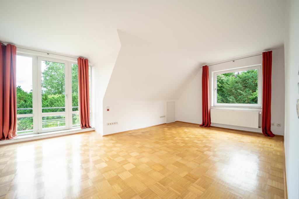 Schlafzimmer 1, OG