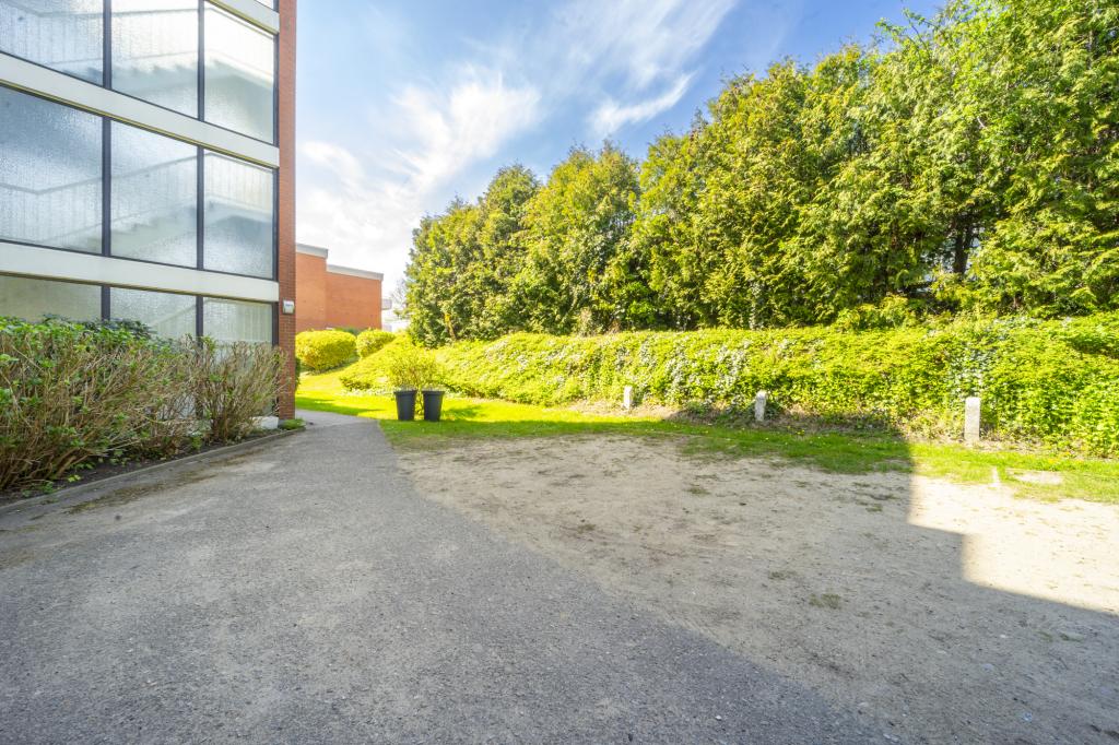 Außenstellplatz direk am Hauseingang