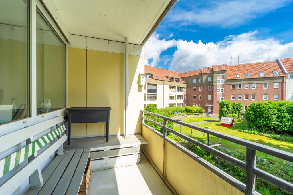 Bild 5 Balkon