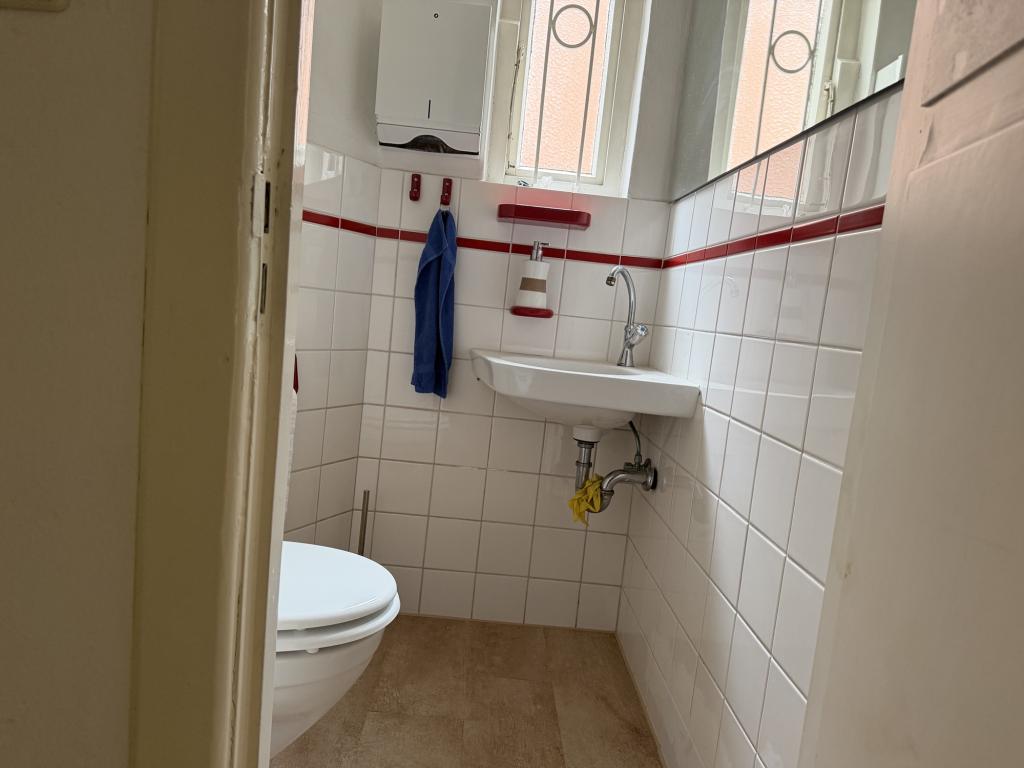 Sanierter Altbaue trifft moderne Eleganz: Hochparterre-Wohnung An der Marienkirche 5 in Rendsburg - Photo 3
