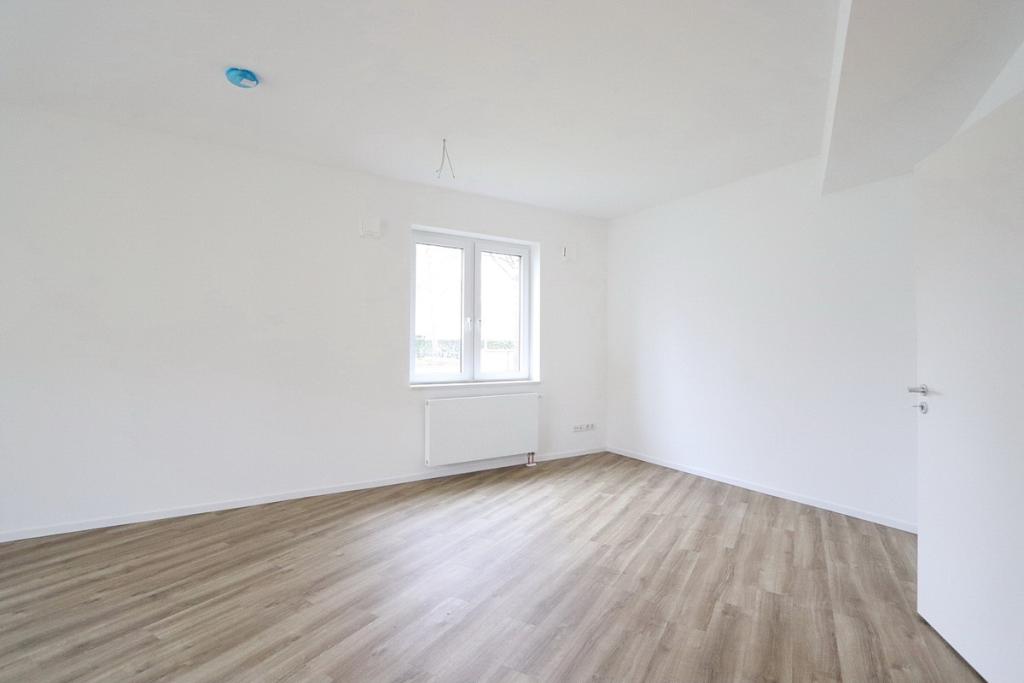 Wohnzimmer (4)