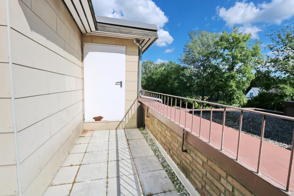 Dachterrasse mit Abstellraum