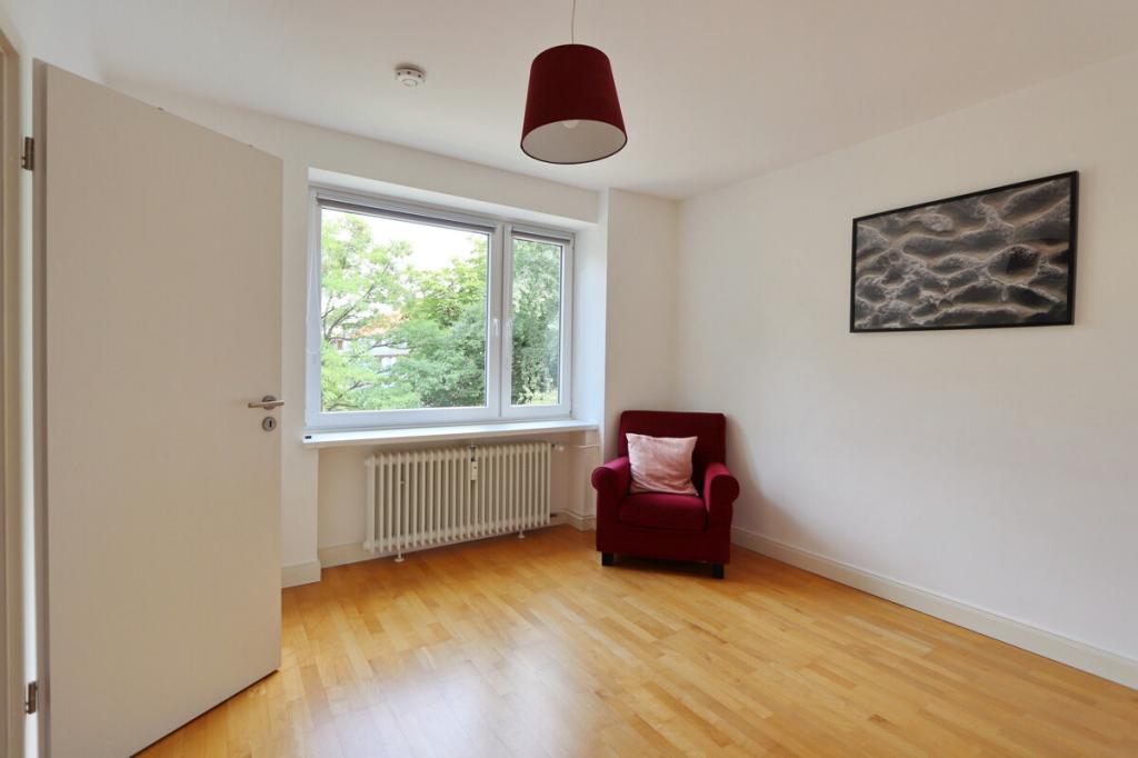 Attraktive 3-Zimmer-Wohnung mit Balkon – ideal für Wohnen auf Zeit in Hamburg-Bramfeld - Photo 4