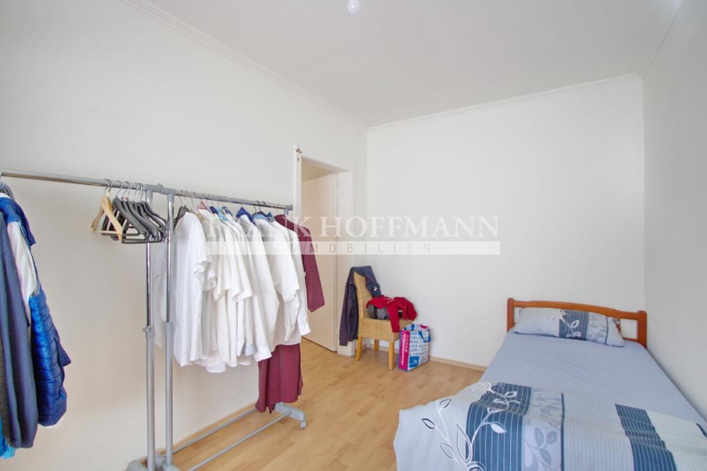 Schlafzimmer (2)