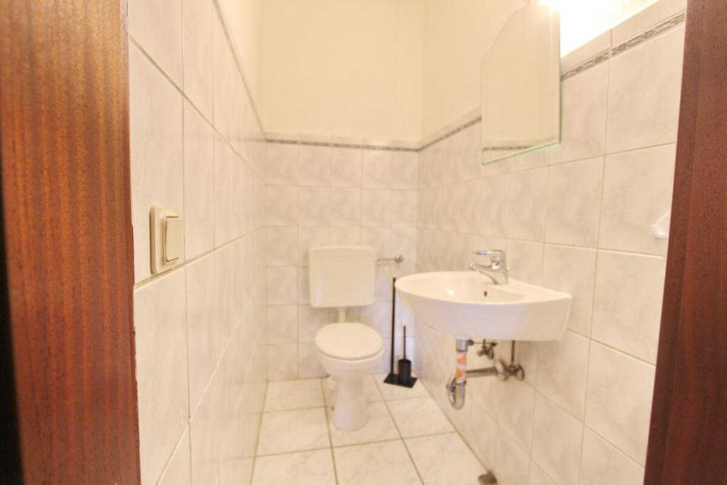 Große Dachgeschosswohnung in Hoisdorf - Foto 3