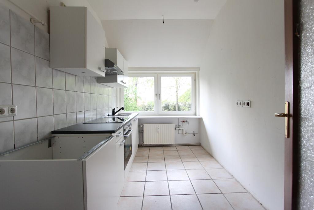 Große Dachgeschosswohnung in Hoisdorf - Foto 1