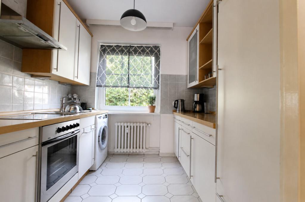 Charmante 2,5-Zimmer-Wohnung in ruhiger Lage von Hamburg-Meiendorf mit Loggia & Stellplatz - Photo 5