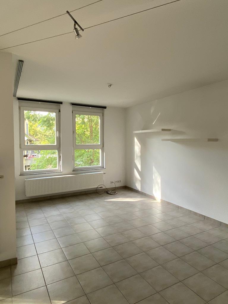 Wohn-Essszimmer02.jpg