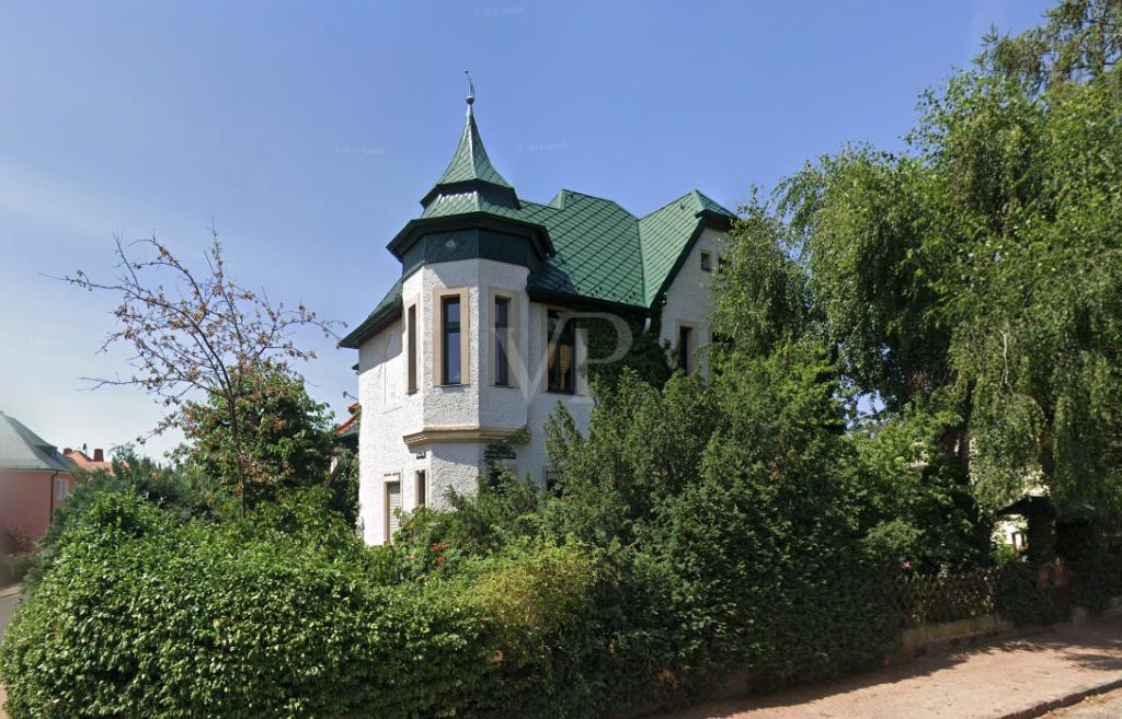 Bildschirmfoto 2025-04-30 um 11.05.51